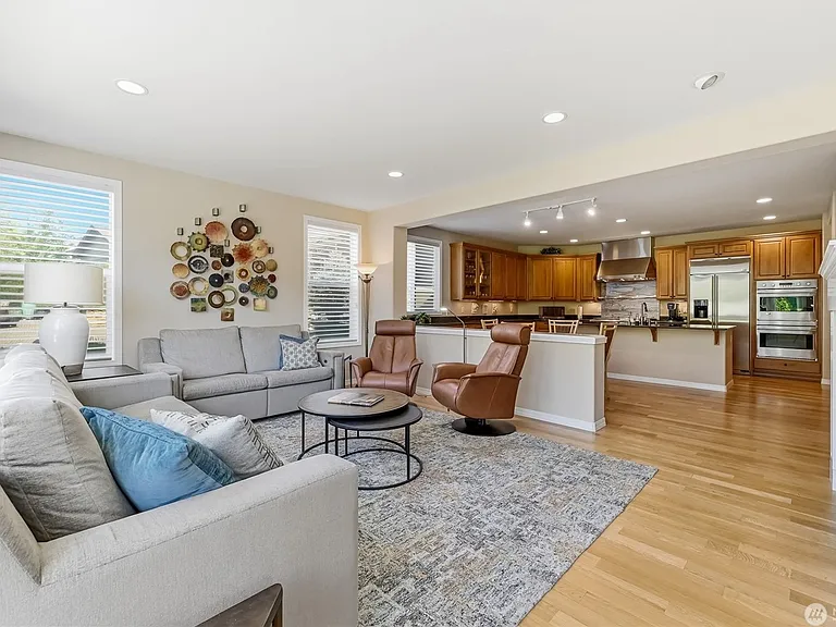 24035 NE Adair Rd — Photo 11