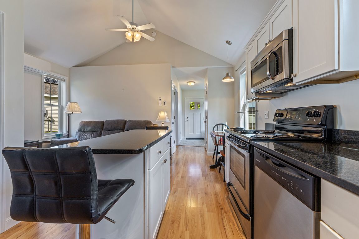 next background image