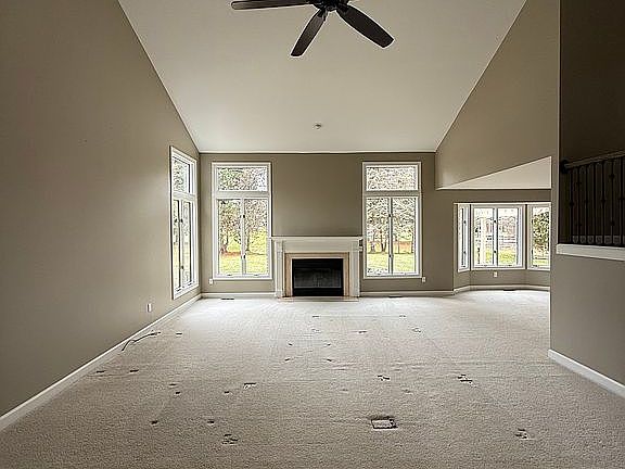 3rd image of 6595 Deer Ridge Dr