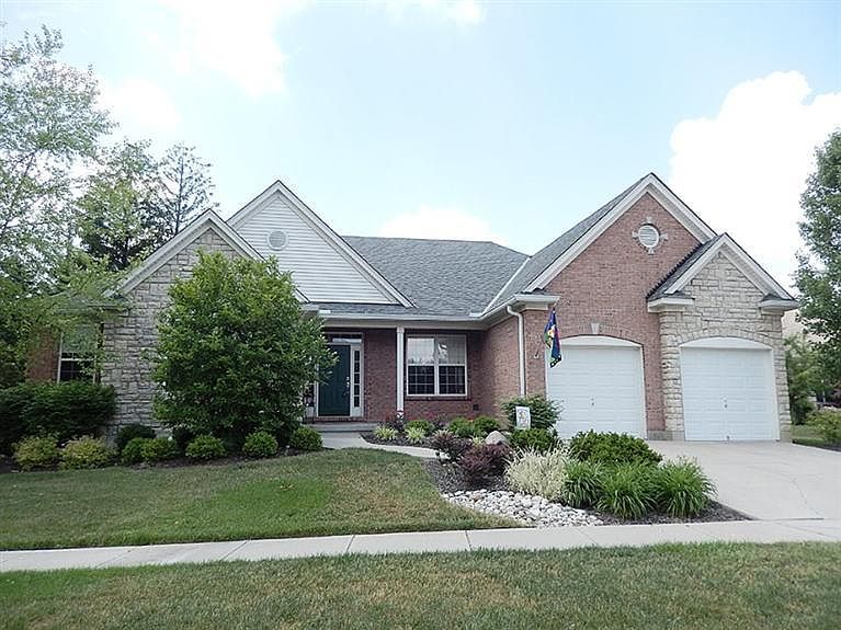 1st image of 16 Bridgewater Dr