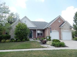16 Bridgewater Dr, South Lebanon, OH 45065