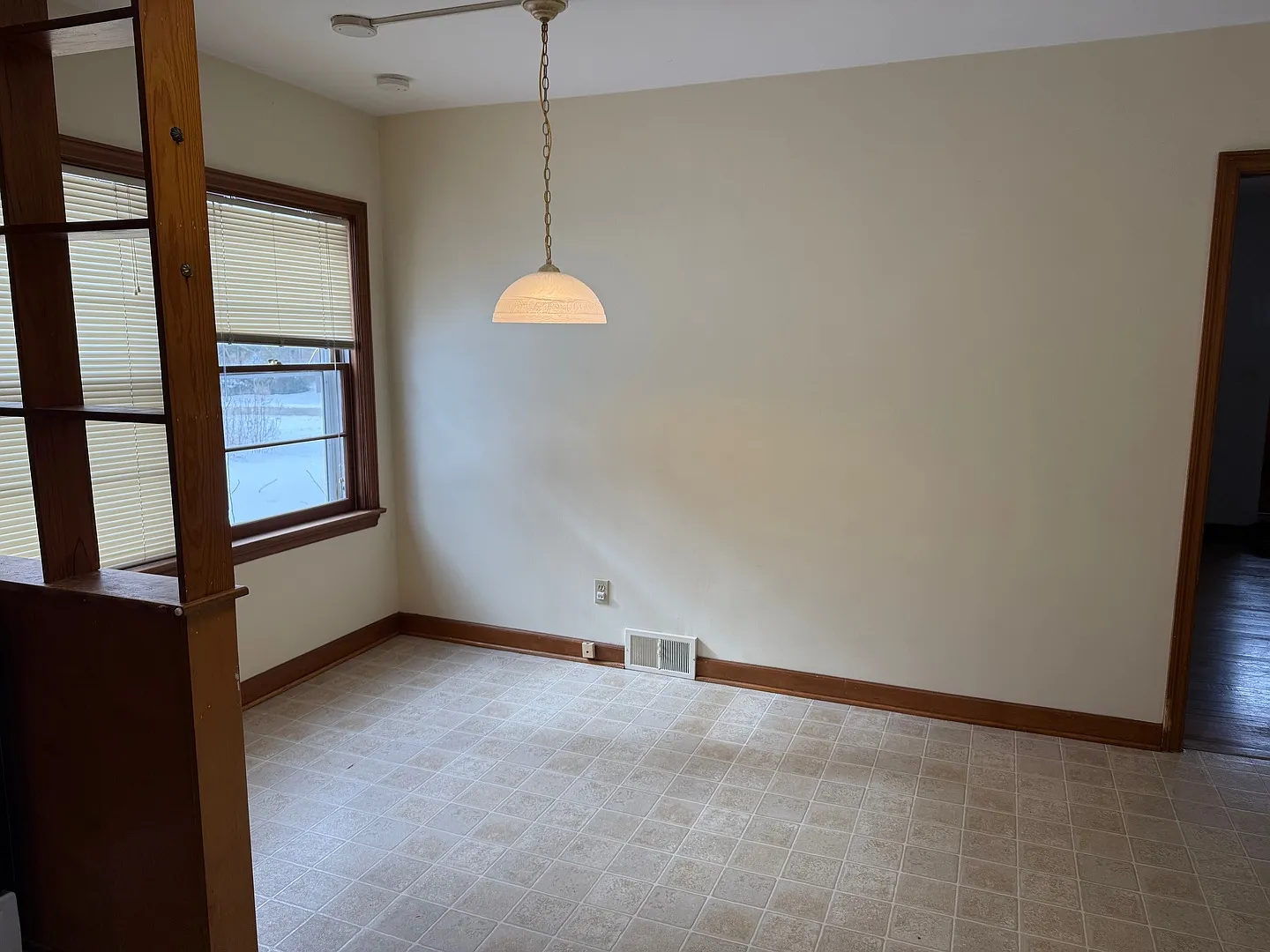2 bed, 1278 sqft, $1,850 — Photo 4