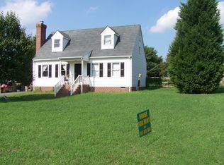 8034 Mike Mundie Ln, Mechanicsville, VA 23111
