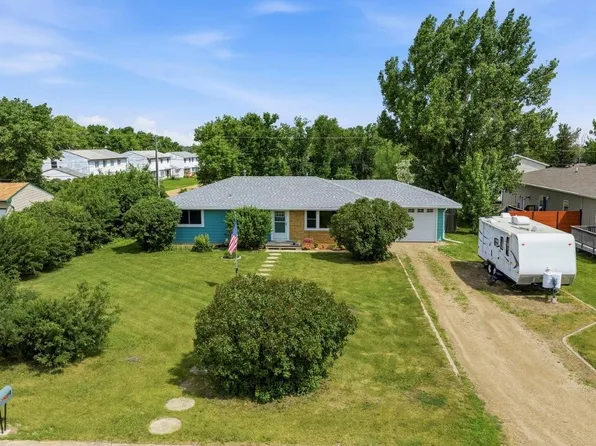112 Oakley Dr, Glenburn, ND 58740