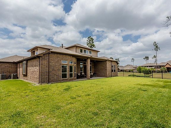 4th image of 19022 Wild Thornberry Dr