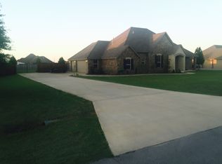 4603 Shoreside Dr, Tuttle, OK 73089