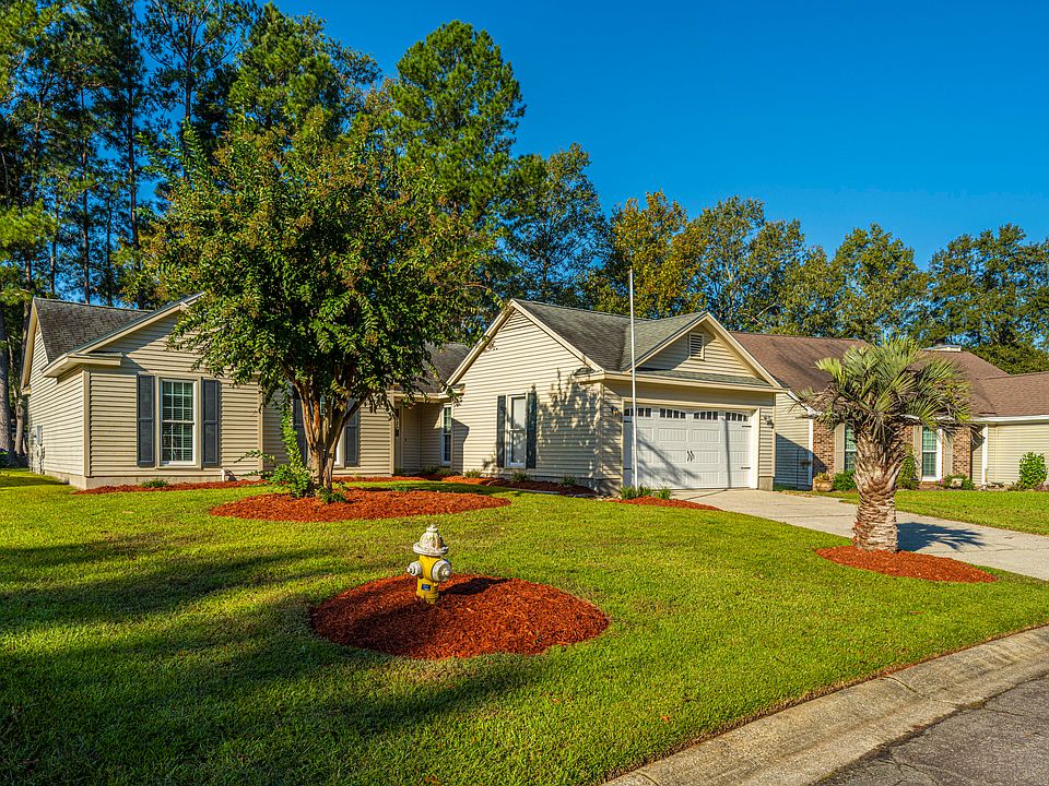 1st image of 107 Saxton Ct