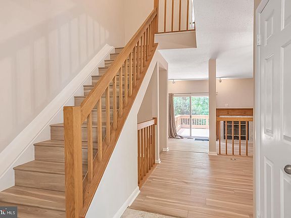 2nd image of 1657 Oak Spring Way