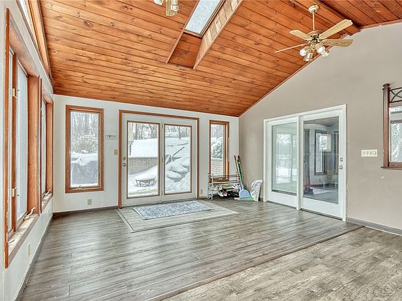 3rd image of 778 Macedon Center Rd