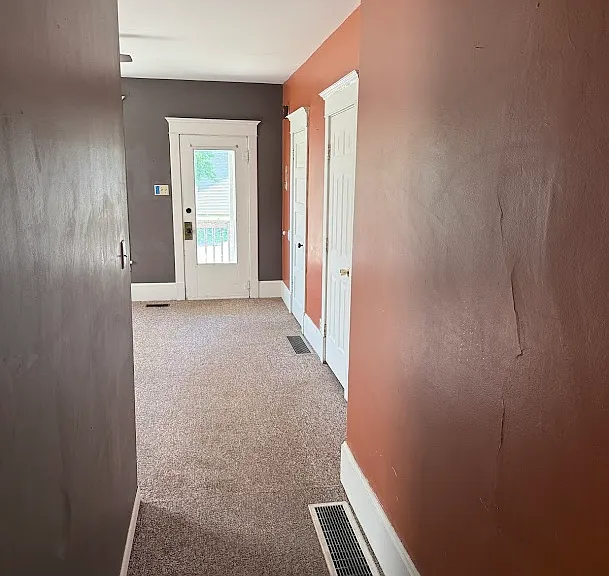 421 W Murray St — Photo 31