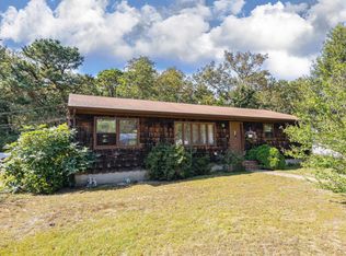 901 Pemberton St, Toms River, NJ 08757