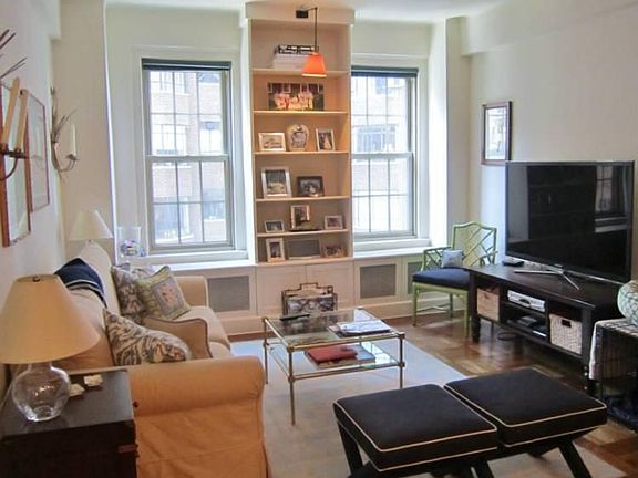 2nd image of 24 5th Ave APT 812A