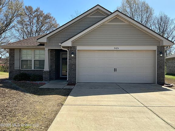2nd image of 8426 Park Pike Dr