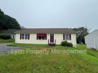 76 Russ Sim Hts, Groton, CT 06340