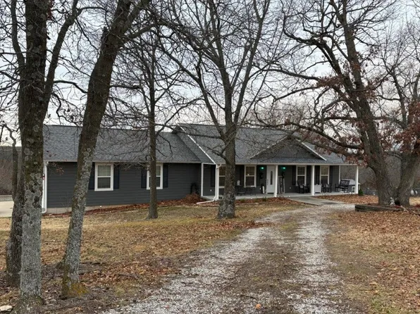 10377 Devore Dr, Harrison, AR 72601