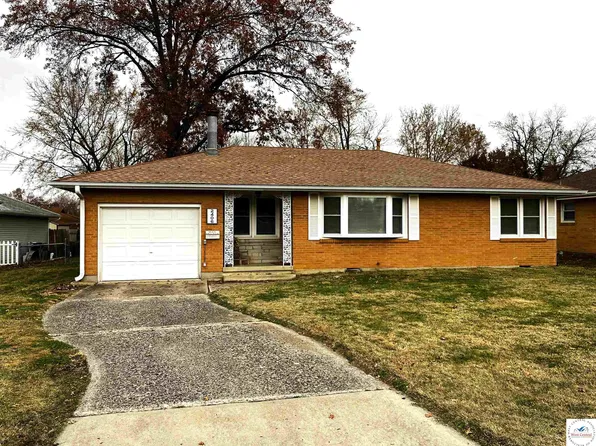 2406 Margaret Ave, Sedalia, MO 65301
