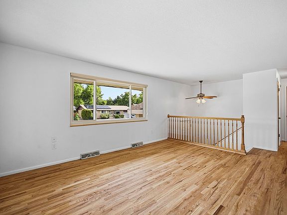 5th image of 605 Princeton Rd