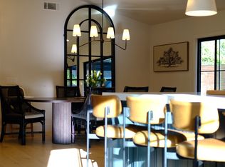 2021 Cumbre Ct, Carlsbad, CA 92009