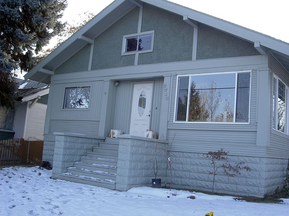 2nd image of 2216 Summitview Ave