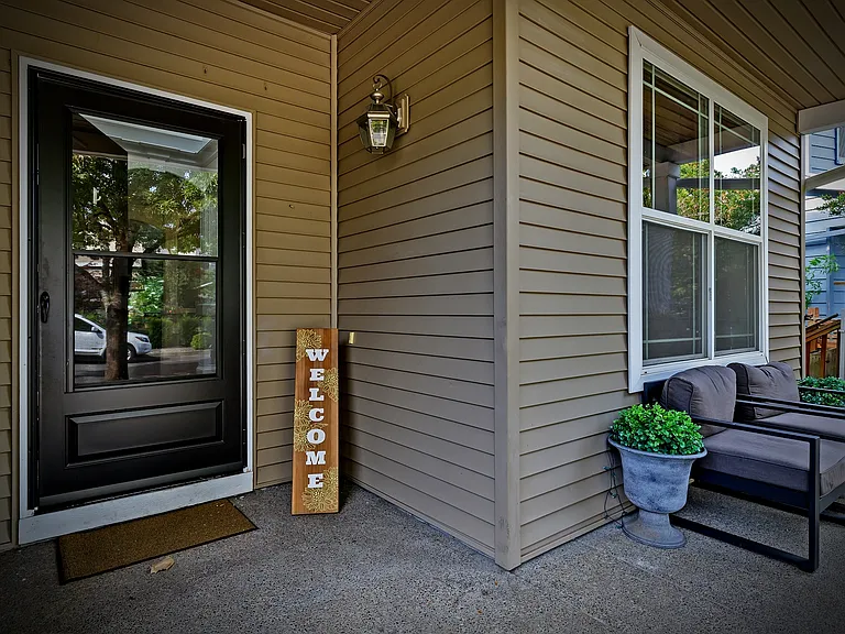 3541 SW Wonderview Ave — Photo 41