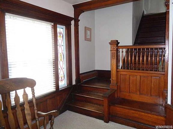 3rd image of 189 Bryant St