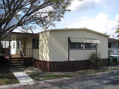 1st image of 673 Hermitage Pl