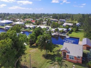 2781 Heron Ct, Saint James City, FL 33956