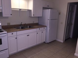 150 Wilcox Pkwy APT B3, Clare, MI 48617