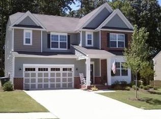 180 E Warfield Dr, Mooresville, NC 28115