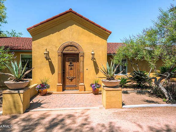 2nd image of 1011 E CALLE MONTE VISTA --