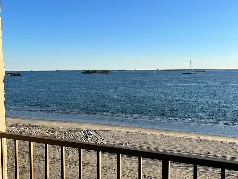 1750 E Ocean Blvd #707 — Photo 33