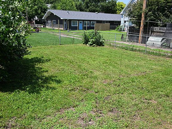4th image of 215 S 19th St