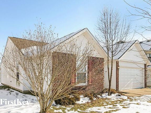 2nd image of 2333 Munn Cir