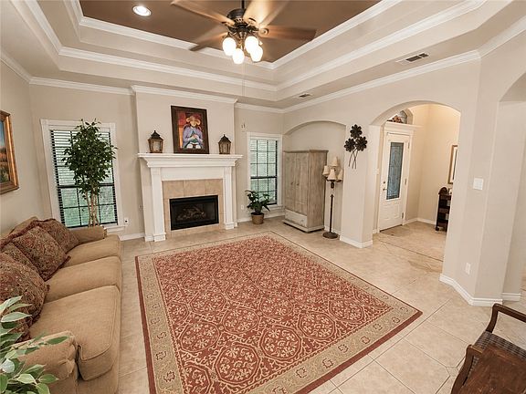4th image of 205 Meir Ln