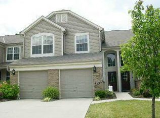 871 Southmeadow Cir, Cincinnati, OH 45231