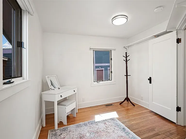 2308 I St — Photo 18