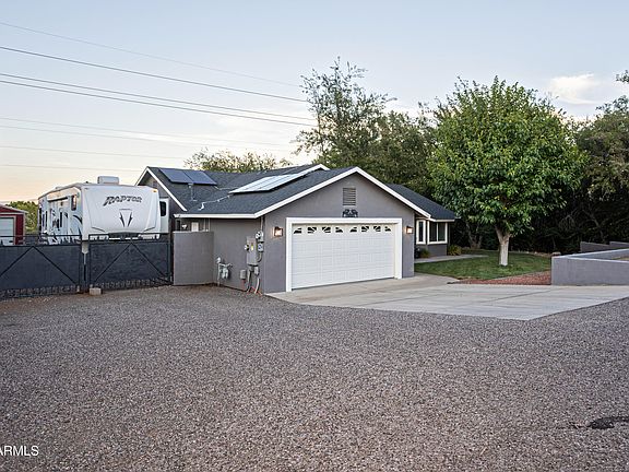 4th image of 1335 S Saddleback Drive