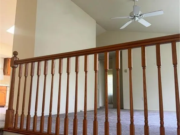 118 Vandermark Dr, Milford, PA 18337