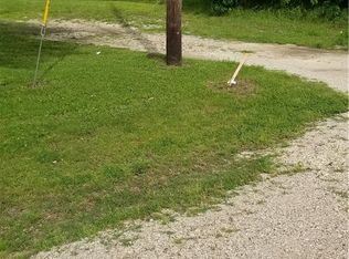 8 Old Brandon Rd, Milford, TX 76670