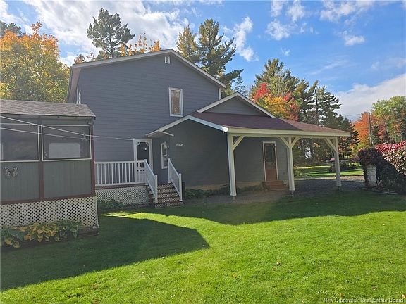 3rd image of 2737 Middle River Rd