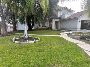 1739 E Pryor Dr, Fresno, CA