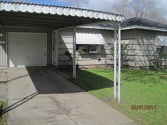 CARPORT