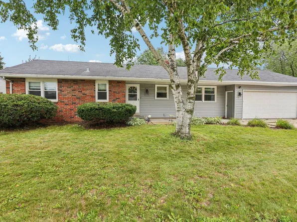 1736 17TH AVENUE, Grafton, WI 53024