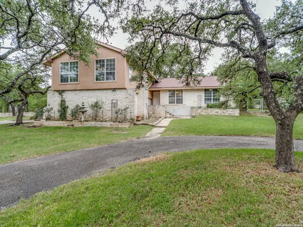 9106 Saddle Trl, San Antonio, TX 78255