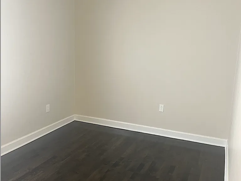 3310 W Berteau Ave #2 — Photo 10