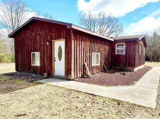 736 E Pierce Dr, White Cloud, MI 49349