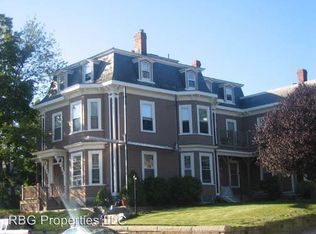 37 Railroad Ave APT 1, Beverly, MA 01915
