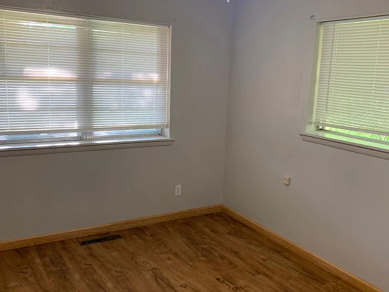 436 Mayfair Way — Photo 3