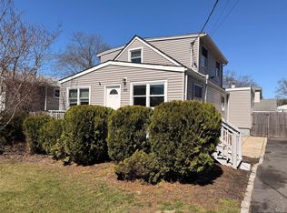 225 Fir Grove Rd, Ronkonkoma, NY 11779