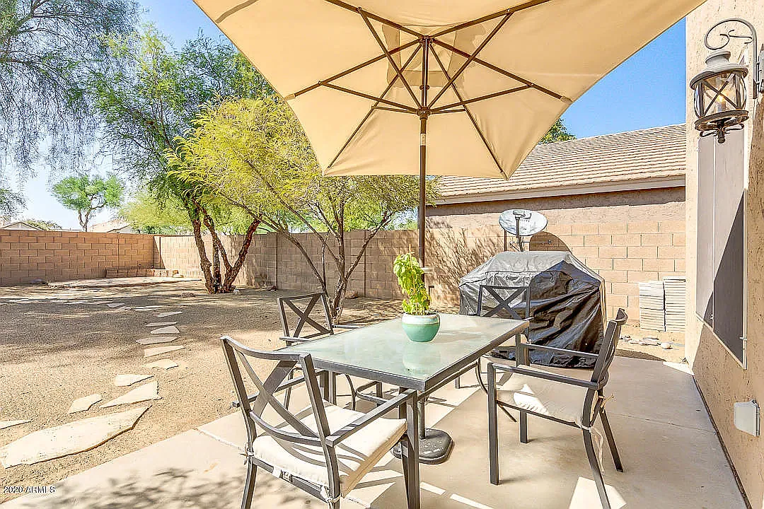 3 bed, 2.5 bath, 1521 sqft, $2,250 — Photo 4
